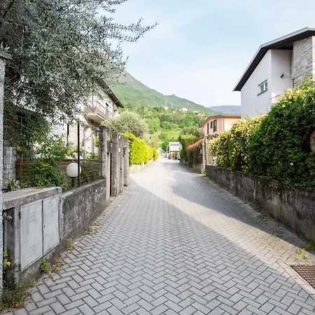 Appartement - Lakeside Bliss