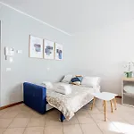 Getaway - Cozy Garden Near The Daire Mandello del Lario